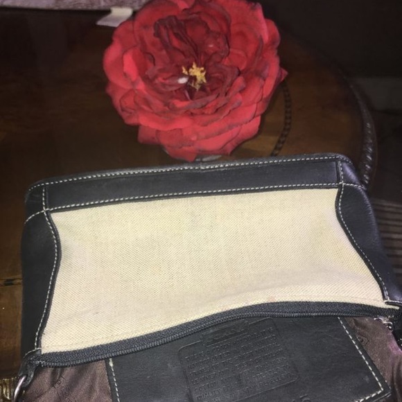 Coach Purse - Picture 3 of 4
